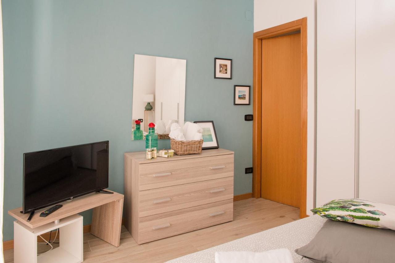 Pausa Mare Apartment Поліньяно-а-Маре Екстер'єр фото
