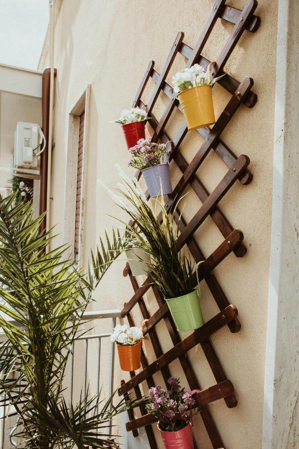 Pausa Mare Apartment Поліньяно-а-Маре Екстер'єр фото
